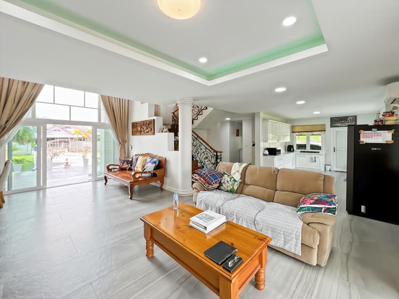 Detached Two Storey 7 Bedroom Residence In Cha Am For Sale, Phetchaburi, Cha-am, Cha-Am, Phetchaburi, 7 Bedrooms, 512 sqm, Single Detached House For Sale, by Jon Martin, 500167846 - DDproperty.com