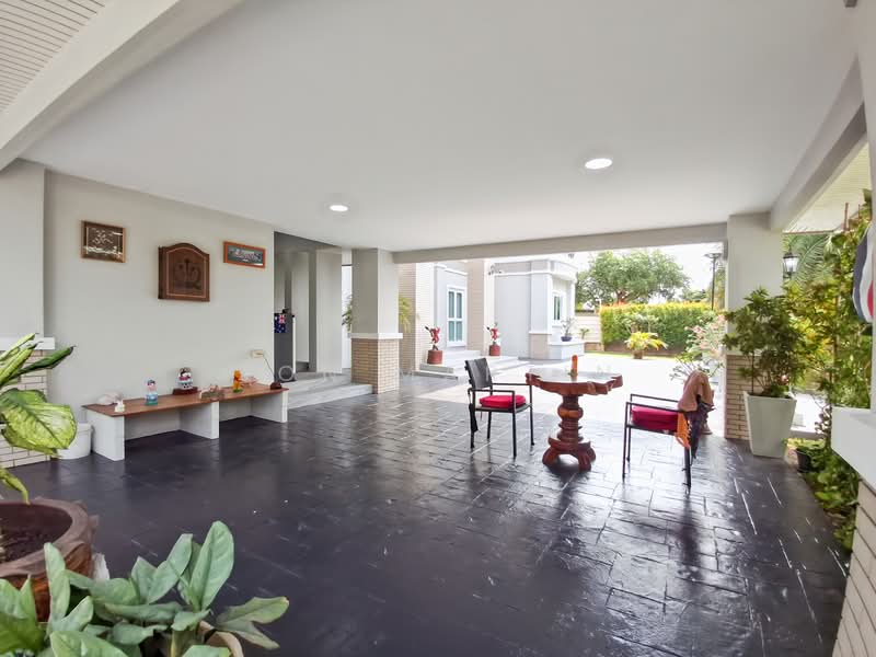 Detached Two Storey 7 Bedroom Residence In Cha Am For Sale, Phetchaburi, Cha-am, Cha-Am, Phetchaburi, 7 Bedrooms, 512 sqm, Single Detached House For Sale, by Jon Martin, 500167846 - DDproperty.com