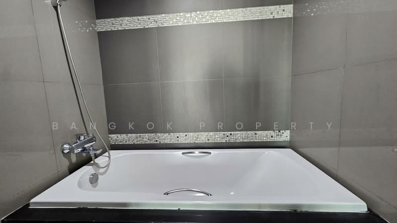 The Crest Sukhumvit 34 : เดอะ เครสท์ สุขุมวิท 34, กรุงเทพ, 778 สุขุมวิท, คลองตัน, คลองเตย, กรุงเทพ, 45 ตร.ม., คอนโด ให้เช่า, โดย BANGKOK PROPERTY AGENTS, 500167851 - DDproperty.com