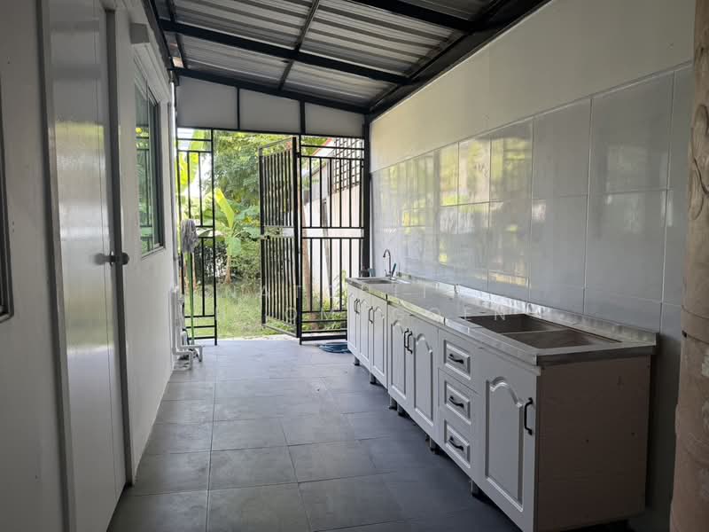 Pruksa Ville 79 Phaholyothin-Rangsit : พฤกษาวิลล์ 79 พหลโยธิน-รังสิต, ปทุมธานี, ถนนเลียบคลองเปรมประชากร, สวนพริกไทย, เมืองปทุมธานี, ปทุมธานี, 196 ตร.ม., ทาวน์เฮ้าส์ ขาย, โดย Natchita Phoomngoen, 500167856 - DDproperty.com