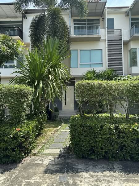 Baan Mai Rama 9 - Srinakarin, Bangkok, Soi Krungthep Kreetha 7, Hua Mak, Bang Kapi, Bangkok, 3 Bedrooms, 180 sqm, Townhouse For Rent, by Correct Property, 500167870 - DDproperty.com