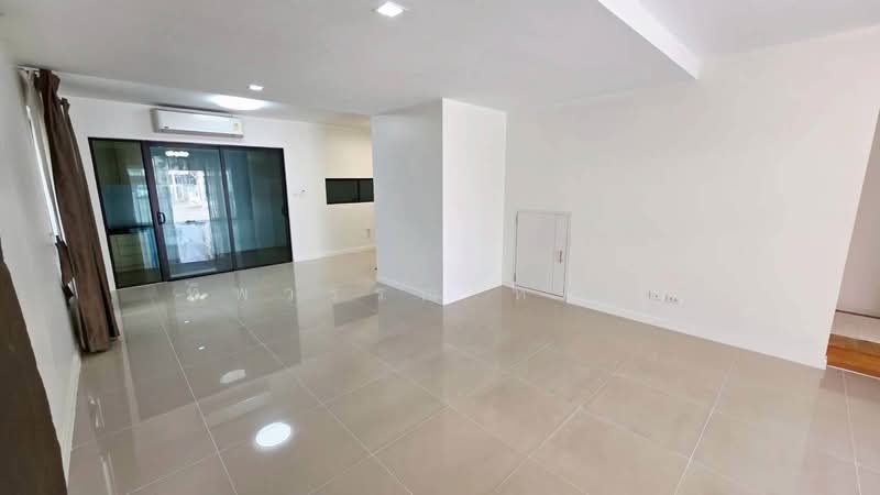 พฤกษาวิลล์ 68 พระราม 2 - ท่าพระ, Bangkok, Bangmot, Chom Thong, Bangkok, 3 Bedrooms, 124 sqm, Townhouse For Sale, by ทิพวรรณ หงิมดี, 500167874 - DDproperty.com