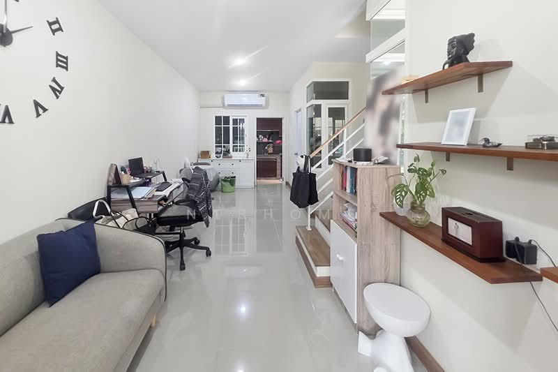 Golden Town Wongsawang-Ratchada, Nonthaburi, Pibulsongkram Road, Bang Khen, Muang Nonthaburi, Nonthaburi, 3 Bedrooms, 130 sqm, Townhouse For Sale, by NTBHOME, 500167883 - DDproperty.com