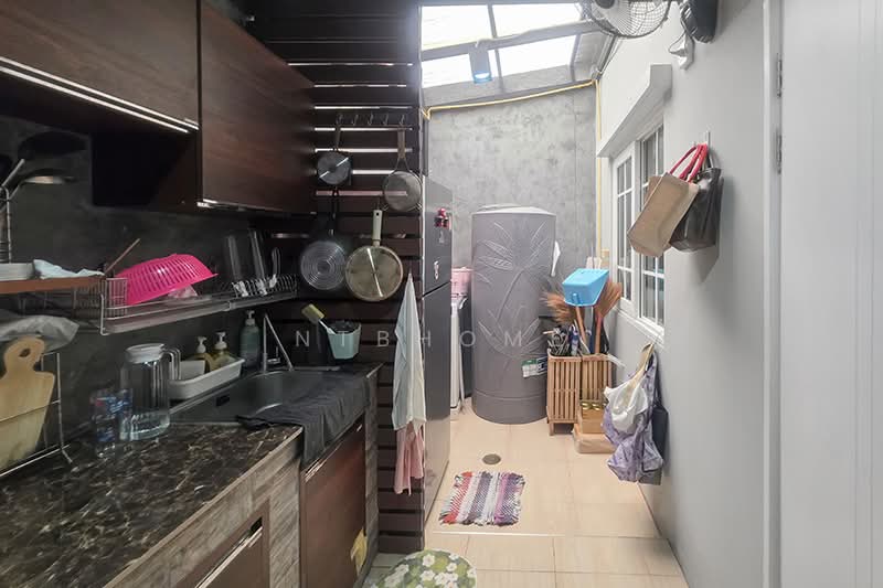 Golden Town Wongsawang-Ratchada, Nonthaburi, Pibulsongkram Road, Bang Khen, Muang Nonthaburi, Nonthaburi, 3 Bedrooms, 130 sqm, Townhouse For Sale, by NTBHOME, 500167883 - DDproperty.com