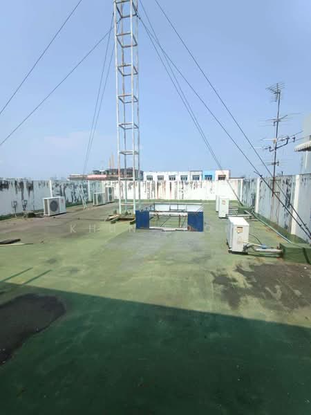 For Rent: A Large 4-Storey Office Building with Parking for 20+ Cars, Near MRT, Located on a 6-Lane, Samut Prakan, เทพารักษ์, Thepharak, Muang Samut Prakarn, Samut Prakan, , 641 sqm, Office Space For Rent, by Khun Poon, 500167885 - DDproperty.com