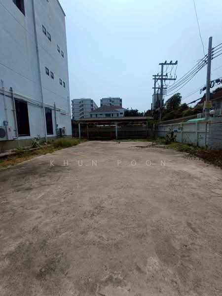 For Rent: A Large 4-Storey Office Building with Parking for 20+ Cars, Near MRT, Located on a 6-Lane, Samut Prakan, เทพารักษ์, Thepharak, Muang Samut Prakarn, Samut Prakan, , 641 sqm, Office Space For Rent, by Khun Poon, 500167885 - DDproperty.com