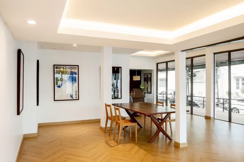 Home Office Area Rama9, Bangkok, Bang Kapi, Huai Khwang, Bangkok, , 320 sqm, Shophouse For Sale, by Eastblue Horizon, 500167888 - DDproperty.com