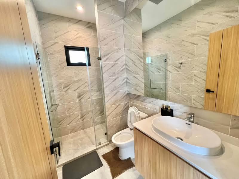 3BR Pool Villa for Sale in East Pattaya, Peaceful Location, Chon Buri (Pattaya), Bang Lamung, Bang Lamung (Pattaya), Chon Buri (Pattaya), 3 Bedrooms, 220 sqm, Villa For Sale, by PLC Real Estate, 500167890 - DDproperty.com