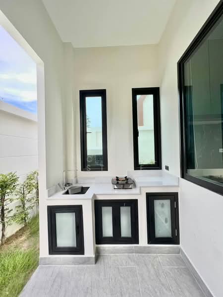 3BR Pool Villa for Sale in East Pattaya, Peaceful Location, Chon Buri (Pattaya), Bang Lamung, Bang Lamung (Pattaya), Chon Buri (Pattaya), 3 Bedrooms, 220 sqm, Villa For Sale, by PLC Real Estate, 500167890 - DDproperty.com