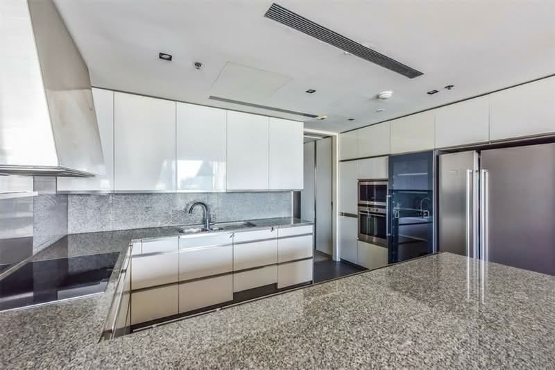 The Met Sathorn, Bangkok, 123 South Sathorn Road, Thung Maha Mek, Sathon, Bangkok, 3 Bedrooms, 197 sqm, Condo For Sale, by อุมาพร สายเชื้อ, 500167892 - DDproperty.com