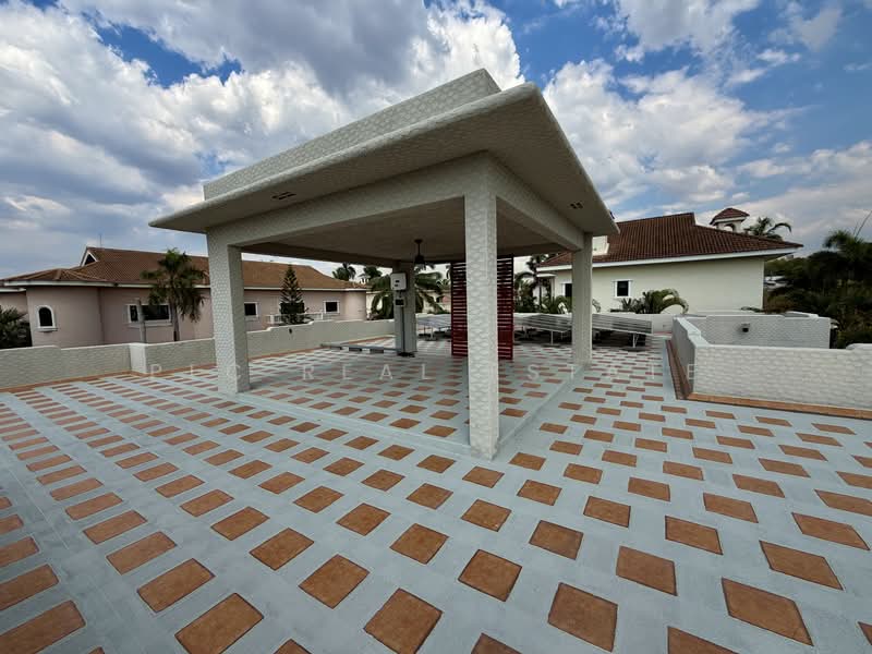 Pool Villa 3 Bedroom for Sale in Mabprachan East Pattaya, Chon Buri (Pattaya), Bang Lamung, Bang Lamung (Pattaya), Chon Buri (Pattaya), 3 Bedrooms, 270 sqm, Villa For Sale, by PLC Real Estate, 500167902 - DDproperty.com