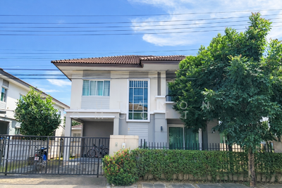 ขาย - ขายบ้านเดี่ยว 2 ชั้น หมู่บ้านพฤกษาวิลเลจ 27 เดอะซีซั่น ร่มเกล้า-ลาดกระบัง ราคาดี 4.38 ล้าน, กรุงเทพ