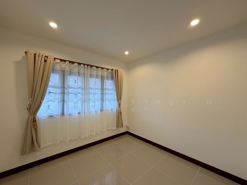 Baan Prueksa 11, Pathum Thani, Khlong Sam, Khlong Luang, Pathum Thani, 3 Bedrooms, 72 sqm, Townhouse For Sale, by ภัทรนัน อิศรางกูร ณ อยุธยา, 500167929 - DDproperty.com