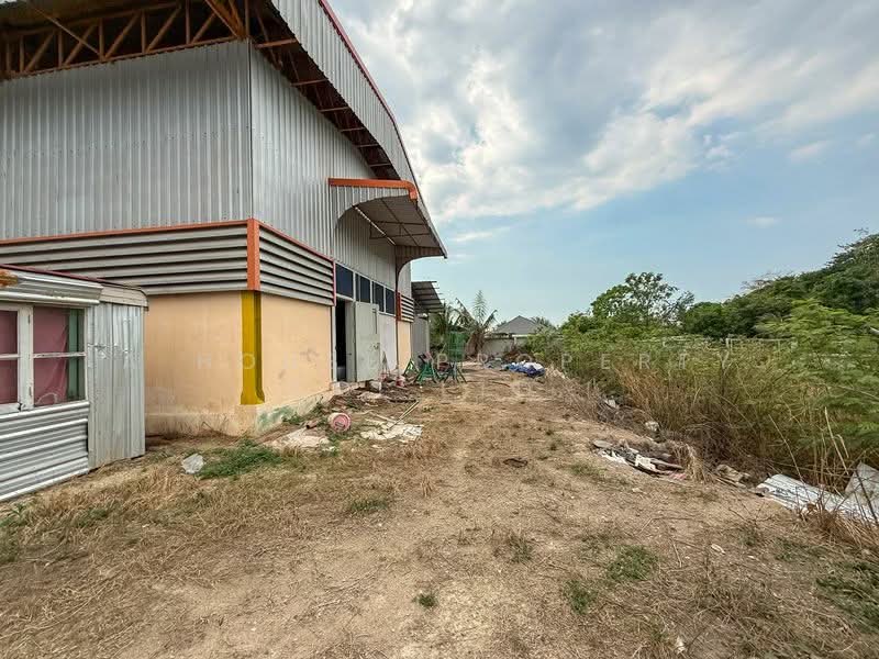 Factory/warehouse for sale in Suan Suea, Sriracha., Chon Buri (Pattaya), Bang Phra, Si Racha, Chon Buri (Pattaya), , 400 sqm, Warehouse/Factory For Sale, by A House Property Co.,Ltd., 500167944 - DDproperty.com