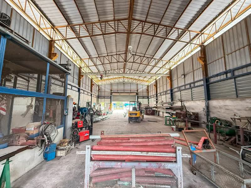 Factory/warehouse for sale in Suan Suea, Sriracha., Chon Buri (Pattaya), Bang Phra, Si Racha, Chon Buri (Pattaya), , 400 sqm, Warehouse/Factory For Sale, by A House Property Co.,Ltd., 500167944 - DDproperty.com