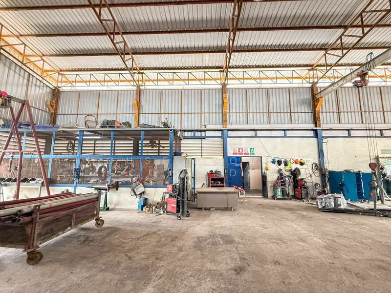 ขายโรงงาน/โกดัง สวนเสือ ศรีราชา, ชลบุรี, บางพระ, ศรีราชา, ชลบุรี, 400 ตร.ม., โกดัง-โรงงาน ขาย, โดย A House Property Co.,Ltd., 500167944 - DDproperty.com