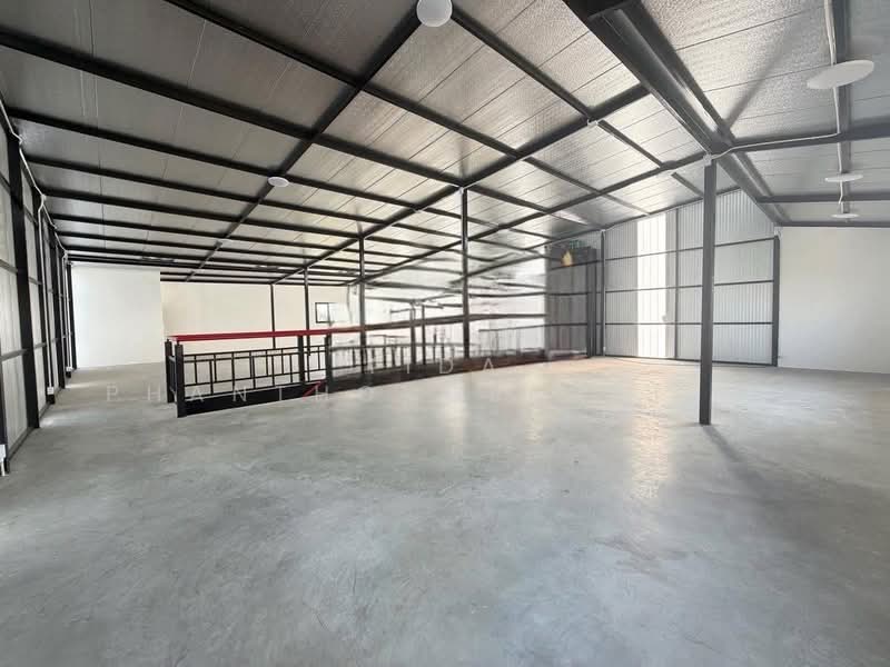 For Rent: Brand New Warehouse with Office and Cargo Lift Ladkrabang 14/1, near Suvarnabhumi Airport, Samut Prakan, Rachathewa, Bang Plee, Samut Prakan, , 498 sqm, Warehouse/Factory For Rent, by Tida phanthonglarptawee, 500167957 - DDproperty.com