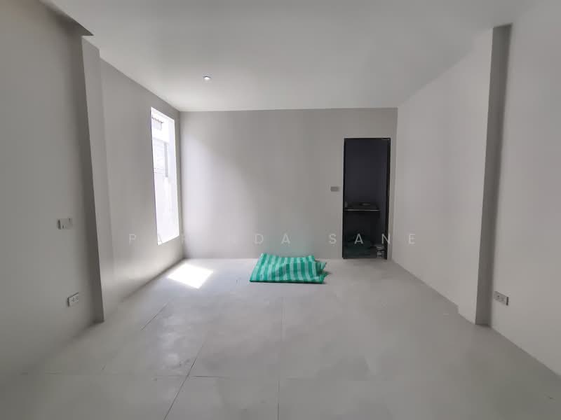 เซเรนิตี้ พูลวิลล่า ใกล้หาดกมลา เรโนเวทใหม่, ภูเก็ต, Soi  Hua Kuan Nua, กมลา, กะทู้, ภูเก็ต, 245 ตร.ม., วิลล่า ขาย, โดย Parinda Sane, 500167963 - DDproperty.com