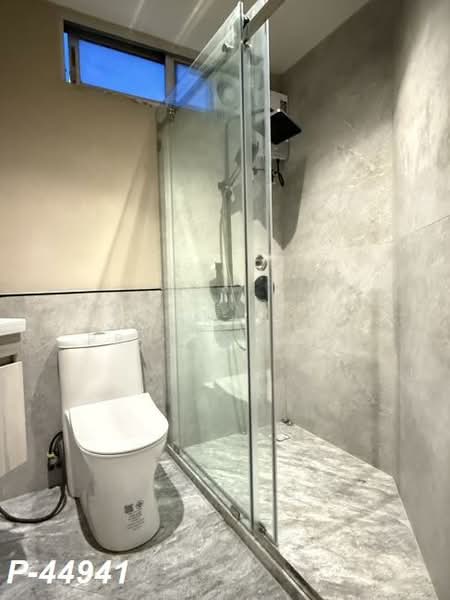 Witthayu Complex, Bangkok, 1673 New Petchaburi Road, Makkasan, Ratchathewi, Bangkok, 2 Bedrooms, 95 sqm, Condo For Sale, by Susira Prueksawun, 500167974 - DDproperty.com