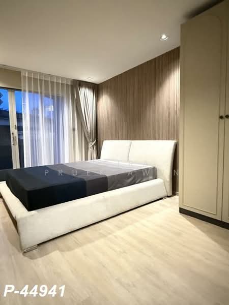 Witthayu Complex, Bangkok, 1673 New Petchaburi Road, Makkasan, Ratchathewi, Bangkok, 2 Bedrooms, 95 sqm, Condo For Sale, by Susira Prueksawun, 500167974 - DDproperty.com