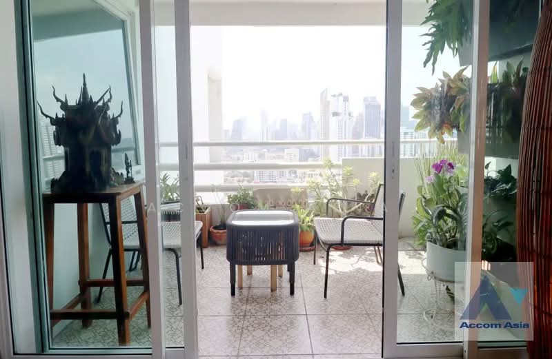 Regent On The Park 3, Bangkok, 185 Soi Sukhumvit 39 Sukhumvit Road, Khlong Tan Nua, Watthana, Bangkok, 3 Bedrooms, 253 sqm, Condo For Sale, by Accom Asia, 500167982 - DDproperty.com
