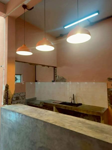 ให้เช่าอาคารเก่า 100 ปี พื้นที่ใช้สอย 200 ตร.ม. ย่านสุรวงศ์ ใกล้เซ็นทรัล บางรัก, กรุงเทพ, สี่พระยา, บางรัก, กรุงเทพ, 200 ตร.ม., ตึกแถว-อาคารพาณิชย์ ให้เช่า, โดย อนันต์ อัมรินทร์, 500168003 - DDproperty.com