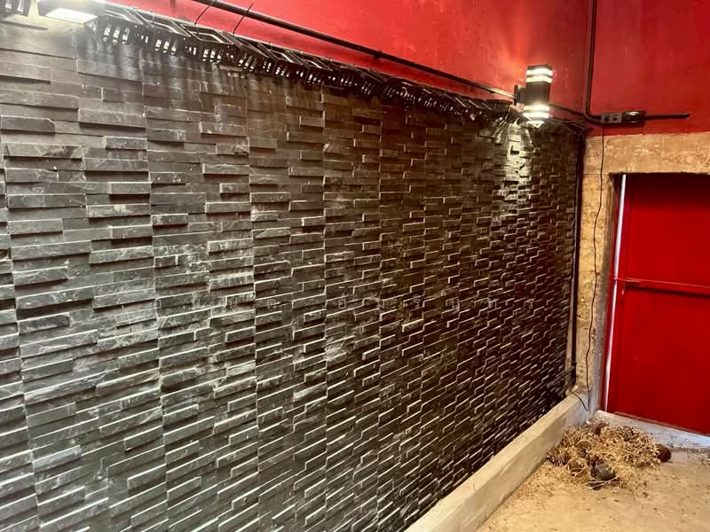 ให้เช่าอาคารเก่า 100 ปี พื้นที่ใช้สอย 200 ตร.ม. ย่านสุรวงศ์ ใกล้เซ็นทรัล บางรัก, กรุงเทพ, สี่พระยา, บางรัก, กรุงเทพ, 200 ตร.ม., ตึกแถว-อาคารพาณิชย์ ให้เช่า, โดย อนันต์ อัมรินทร์, 500168003 - DDproperty.com