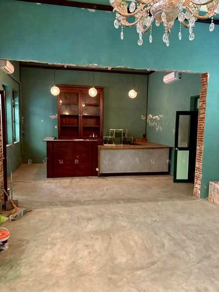 ให้เช่าอาคารเก่า 100 ปี พื้นที่ใช้สอย 200 ตร.ม. ย่านสุรวงศ์ ใกล้เซ็นทรัล บางรัก, กรุงเทพ, สี่พระยา, บางรัก, กรุงเทพ, 200 ตร.ม., ตึกแถว-อาคารพาณิชย์ ให้เช่า, โดย อนันต์ อัมรินทร์, 500168003 - DDproperty.com