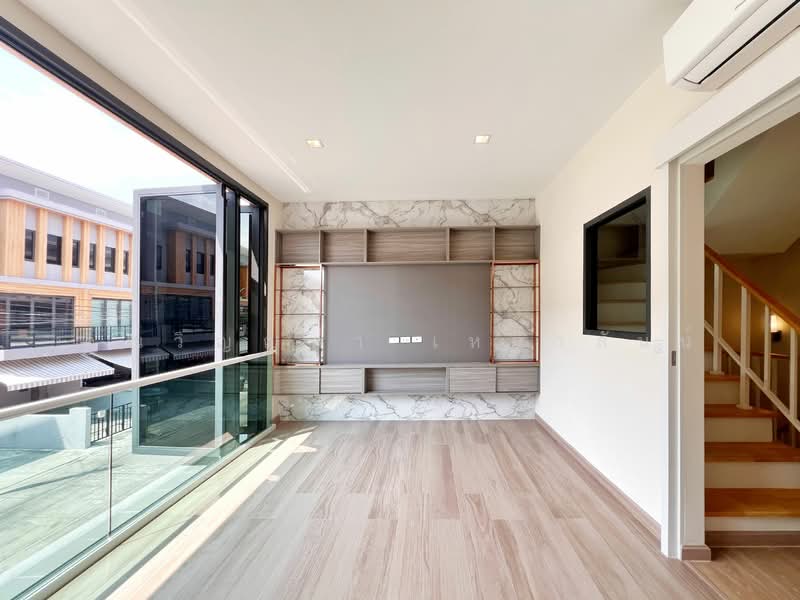 Eigen Premium Townhome Pattanakarn : ไอเจ้นท์ พรีเมียม ทาวน์โฮม พัฒนาการ, กรุงเทพ, ซอยพัฒนาการ 99 ถนนพัฒนาการตัดใหม่, ประเวศ, ประเวศ, กรุงเทพ, 162 ตร.ม., ทาวน์เฮ้าส์ ขาย, โดย คุณวิญญุดา เหล่าสันน์, 500168019 - 2nd Floor: Multifunction Space - DDproperty.com