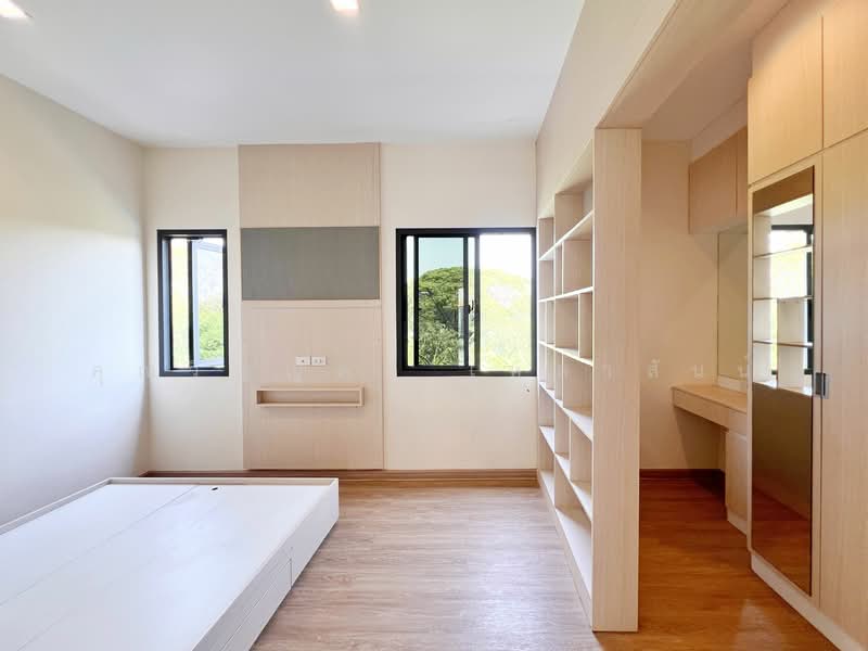 Eigen Premium Townhome Pattanakarn : ไอเจ้นท์ พรีเมียม ทาวน์โฮม พัฒนาการ, กรุงเทพ, ซอยพัฒนาการ 99 ถนนพัฒนาการตัดใหม่, ประเวศ, ประเวศ, กรุงเทพ, 162 ตร.ม., ทาวน์เฮ้าส์ ขาย, โดย คุณวิญญุดา เหล่าสันน์, 500168019 - 2nd Floor: Bedroom - DDproperty.com