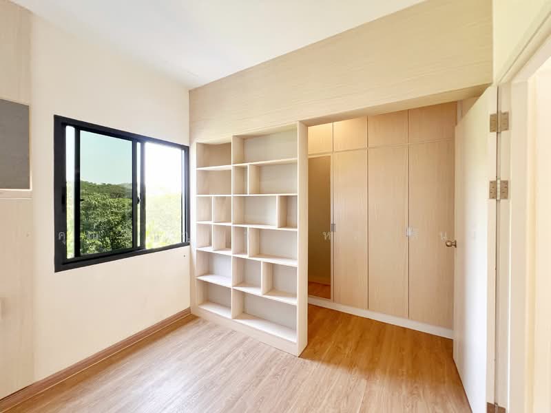 Eigen Premium Townhome Pattanakarn, Bangkok, Soi 99 , Phatthanakan Rd, Prawet, Prawet, Bangkok, 3 Bedrooms, 162 sqm, Townhouse For Sale, by คุณวิญญุดา เหล่าสันน์, 500168019 - 2nd Floor: Bedroom - DDproperty.com