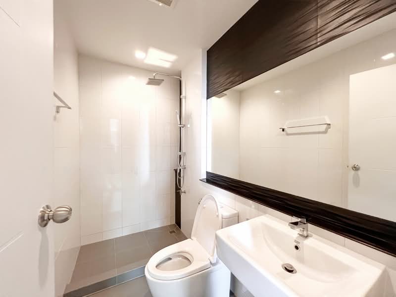 Eigen Premium Townhome Pattanakarn : ไอเจ้นท์ พรีเมียม ทาวน์โฮม พัฒนาการ, กรุงเทพ, ซอยพัฒนาการ 99 ถนนพัฒนาการตัดใหม่, ประเวศ, ประเวศ, กรุงเทพ, 162 ตร.ม., ทาวน์เฮ้าส์ ขาย, โดย คุณวิญญุดา เหล่าสันน์, 500168019 - 3rd Floor: Master Bedroom - DDproperty.com