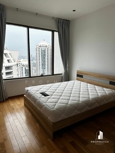 The Emporio Place, Bangkok, 93 Soi Sukhumvit 24, Sukhumvit Road, Khong Tan, Khlong Toei, Bangkok, 2 Bedrooms, 100 sqm, Condo For Rent, by PROPMATCH CO., LTD., 500168027 - DDproperty.com