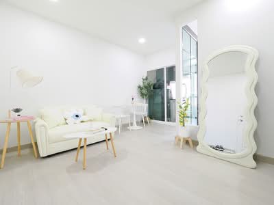 ขาย - Johnny Tower : จอนนี่ ทาวน์เวอร์, กรุงเทพ