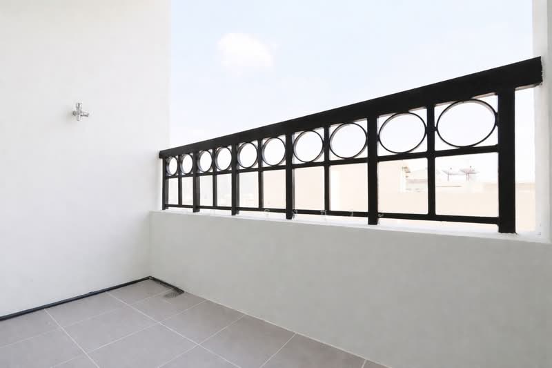 Johnny Tower, Bangkok, 216 Pracha Uthit Rd, Huai Khwang, Huai Khwang, Bangkok, 1 Bedroom, 35 sqm, Condo For Sale, by wipa รุ่งธุระ, 500168041 - DDproperty.com