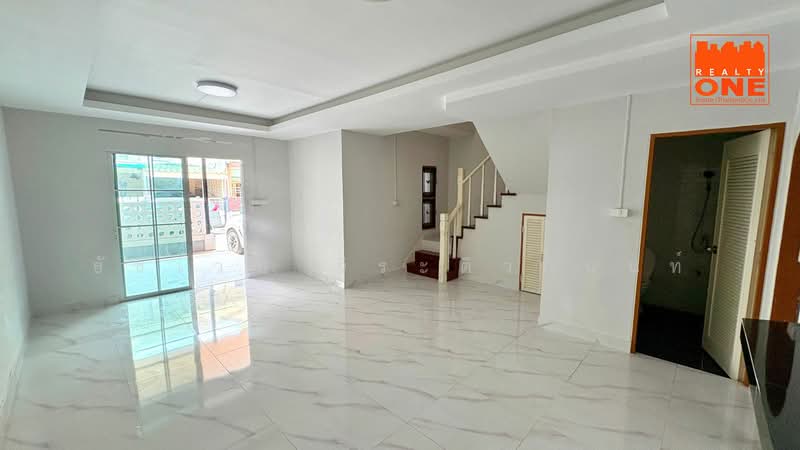 Baan Pruksa B Rangsit - Klong 3, Pathum Thani, Liab Klong Sam Road, Khlong Sam, Khlong Luang, Pathum Thani, 3 Bedrooms, 117 sqm, Townhouse For Sale, by ธัชเวท จิระติวานนท์, 500168045 - DDproperty.com