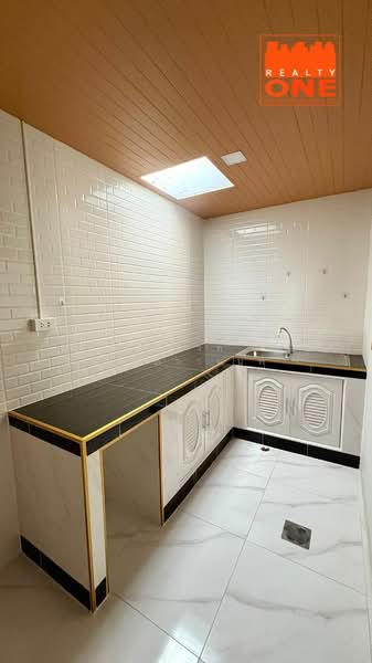 Baan Pruksa B Rangsit - Klong 3 : บ้านพฤกษา บี รังสิต-คลอง 3, ปทุมธานี, ถนนเลียบคลองสาม, คลองสาม, คลองหลวง, ปทุมธานี, 117 ตร.ม., ทาวน์เฮ้าส์ ขาย, โดย ธัชเวท จิระติวานนท์, 500168045 - DDproperty.com