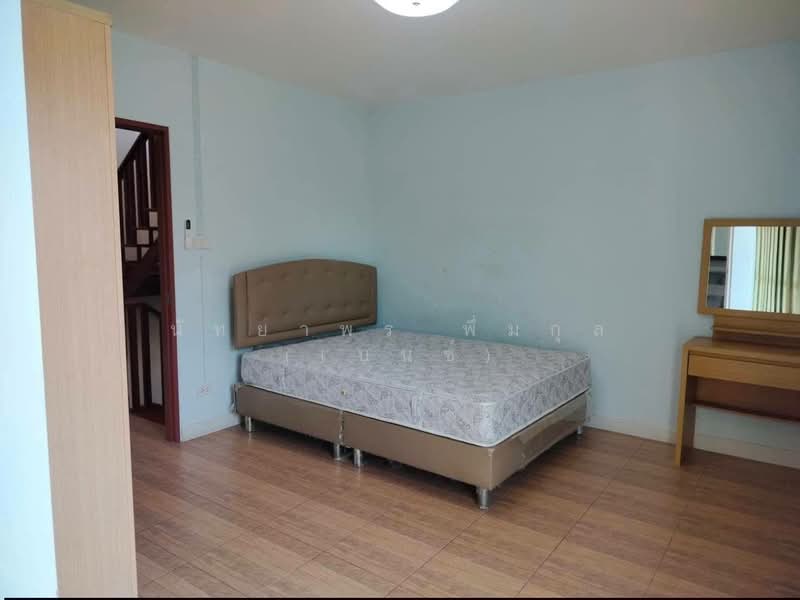 กรุงเทพกรีฑาซอย 8 แยก 2, กรุงเทพ, หัวหมาก, บางกะปิ, กรุงเทพ, 160 ตร.ม., ทาวน์เฮ้าส์ ให้เช่า, โดย นัทยาพร พึ่มกุล (เบนซ์), 500168069 - DDproperty.com