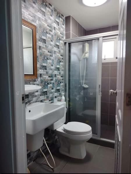 กรุงเทพกรีฑาซอย 8 แยก 2, Bangkok, Hua Mak, Bang Kapi, Bangkok, 3 Bedrooms, 160 sqm, Townhouse For Rent, by Nattayaporn Peumkul (Benz), 500168069 - DDproperty.com