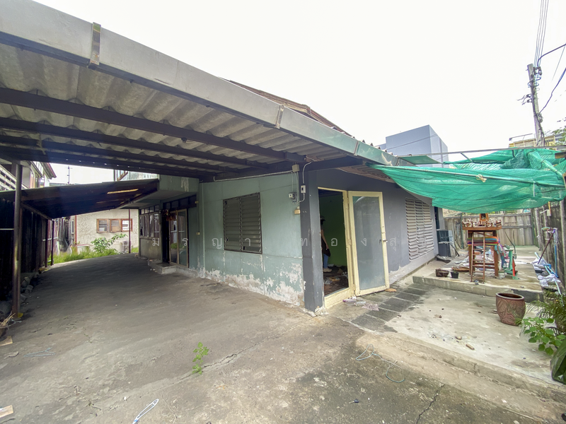 ปรีดีพนมยง 41, กรุงเทพ, สุขุมวิท 71, คลองตันเหนือ, วัฒนา, กรุงเทพ, 300 ตร.ม., บ้านเดี่ยว ขาย, โดย อมรญา ทองสุข, 500168081 - DDproperty.com