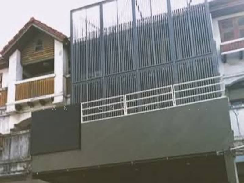 For rent: Home office/office space in a townhome on Rama 9, near the MRT Orange Line., Bangkok, Bang Kapi, Huai Khwang, Bangkok, , 350 sqm, Office Space For Rent, by Tida phanthonglarptawee, 500168096 - DDproperty.com