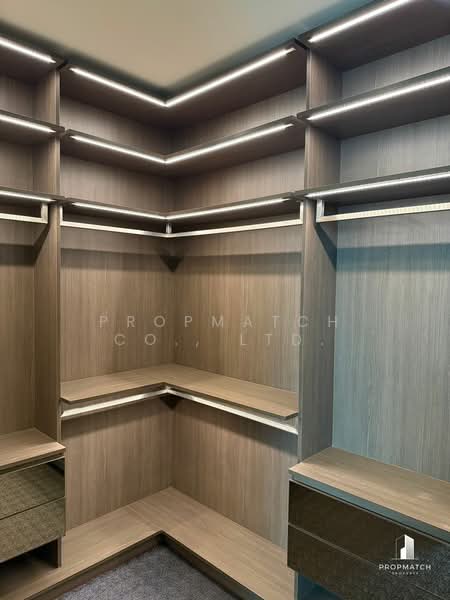 Q1 Sukhumvit, Bangkok, 1 Sukhumvit Road, Khlong Toei, Khlong Toei, Bangkok, 2 Bedrooms, 117 sqm, Condo For Rent, by PROPMATCH CO., LTD., 500168098 - DDproperty.com