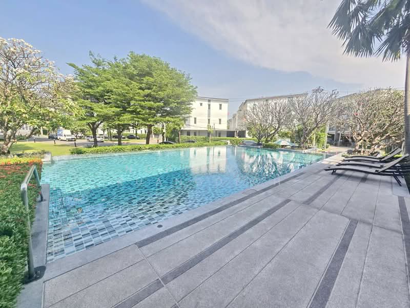 ให้เช่า ทาวน์โฮม 3 ชั้น ทาสีใหม่ทั้งหลัง ถนนอ่อนนุช ใกล้ซีคอน ศรีนครินทร์ & Airport Link สถานีหัวหมา, Bangkok, Suan Luang, Suan Luang, Bangkok, 3 Bedrooms, 190 sqm, Townhouse For Rent, by Noppawan Ruangdech, 500168101 - DDproperty.com