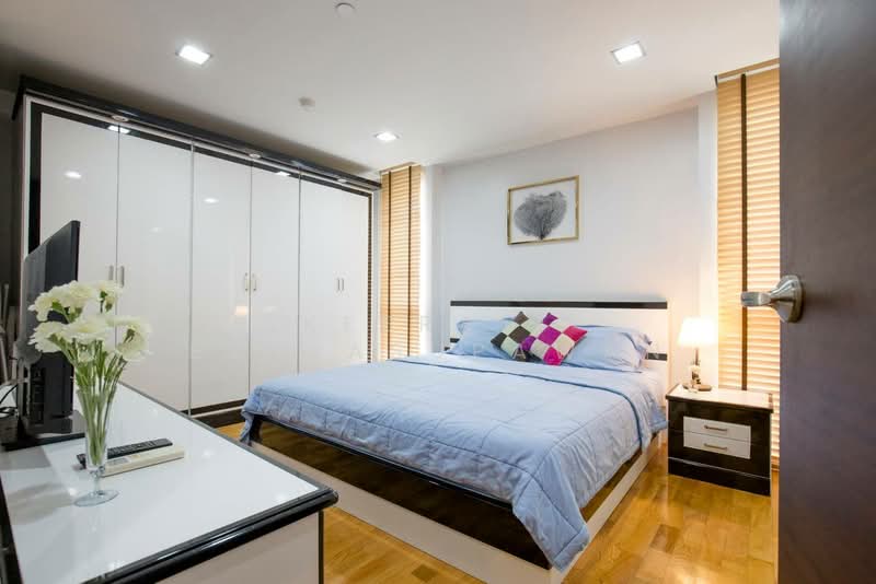 Quad Silom, Bangkok, 63 Soi Pipat 2, Silom Road, Suriyawong, Bang Rak, Bangkok, 2 Bedrooms, 56 sqm, Condo For Sale, by Keerati Benjasupawan, 500168111 - DDproperty.com