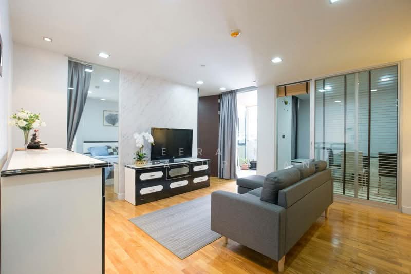 Quad Silom, Bangkok, 63 Soi Pipat 2, Silom Road, Suriyawong, Bang Rak, Bangkok, 2 Bedrooms, 56 sqm, Condo For Sale, by Keerati Benjasupawan, 500168111 - DDproperty.com