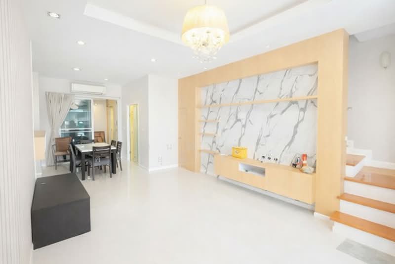 Baan Klang Muang S-Sense Onnuch-Wongwan, Bangkok, Lat Krabang Road, Lat Krabang, Lat Krabang, Bangkok, 3 Bedrooms, 150 sqm, Single Detached House For Sale, by ธนณัฎฐ์ ศตายุสกุลวงศ์, 500168120 - DDproperty.com