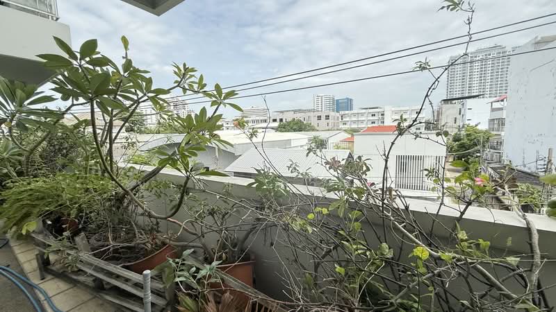 Supreme Elegance, Bangkok, Chan, Thung Maha Mek, Sathon, Bangkok, 2 Bedrooms, 196 sqm, Condo For Sale, by อุมาพร สายเชื้อ, 500168124 - DDproperty.com