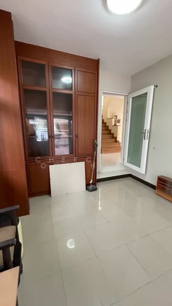 Warabodin Wongwaen-Lamlukka, Pathum Thani, Lamlukka Road, Lat Sawai, Lam Luk Ka, Pathum Thani, 4 Bedrooms, 176 sqm, Single Detached House For Sale, by Chekchanok Chuaynual, 500168150 - DDproperty.com