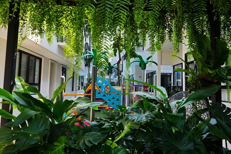 Sukhumvit 38, Bangkok, Phra Kanong, Khlong Toei, Bangkok, 4 Bedrooms, 300 sqm, Villa For Rent, by Praab Thiranusorn, 500168167 - DDproperty.com