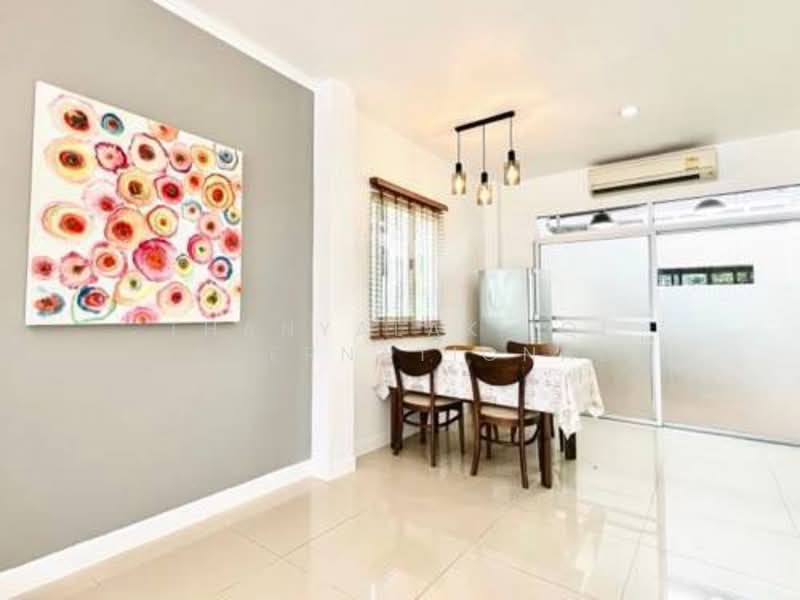 Baan Klang Muang Urbanion Srinakarin, Bangkok, Soi Srinakarin 46, Nong Bon, Prawet, Bangkok, 3 Bedrooms, 180 sqm, Single Detached House For Rent, by THANYALAK IQI INTERNATIONAL, 500168176 - DDproperty.com